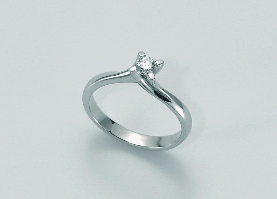 Anello solitario in oro 9kt