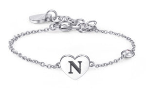 Bracciali in acciaio con lettera, smalto nero e cristallo crystal.